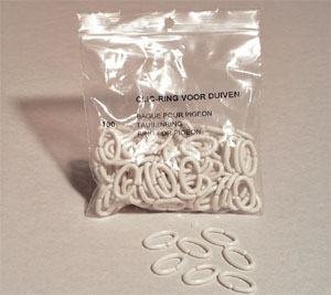 Neusringen klein (10 mm x 6 mm) per 100 stuks